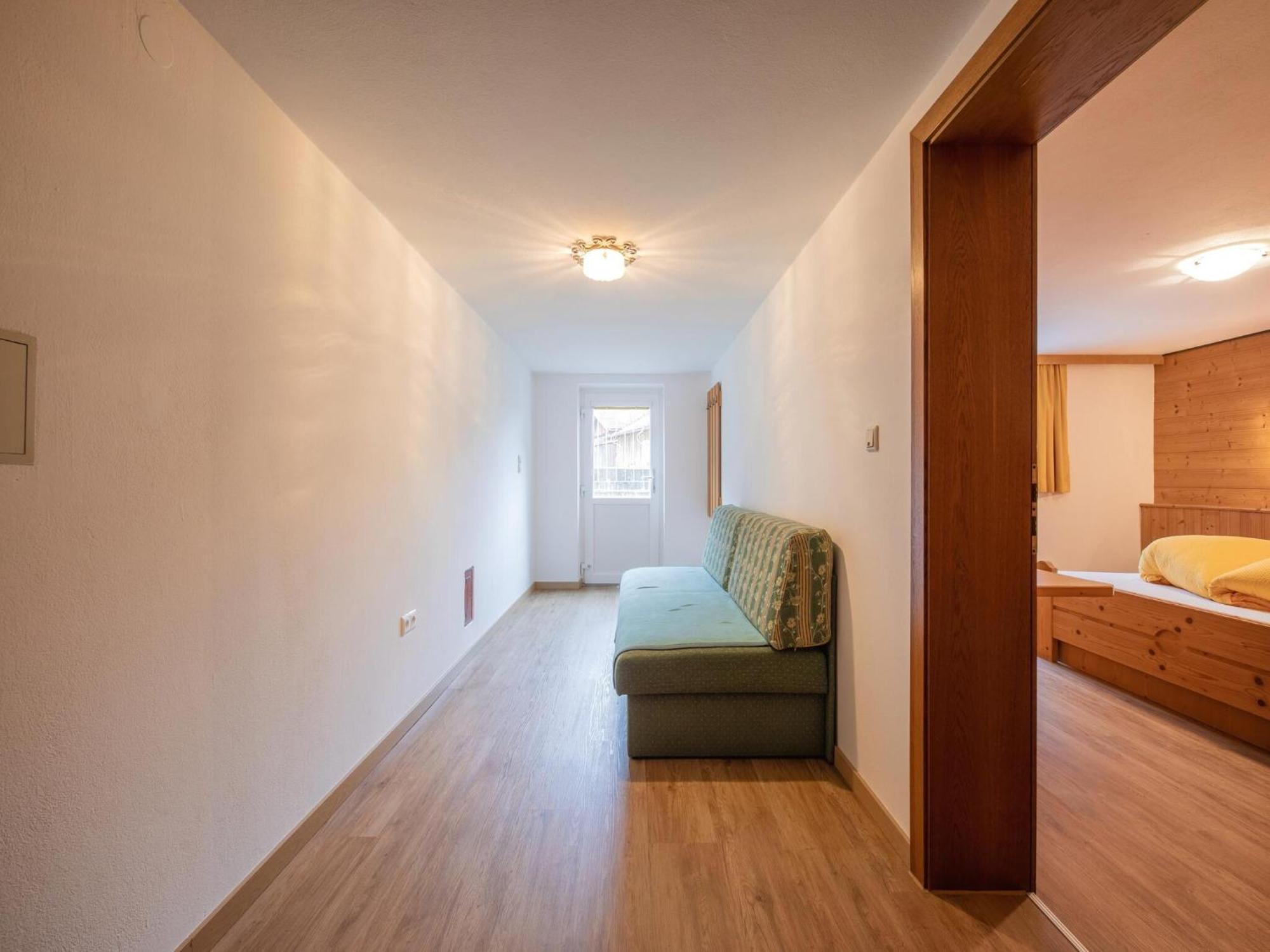 شقة Flat With Sep Entrance On Ground Floor In Neustift نيوستيف ام ستوبيتا المظهر الخارجي الصورة